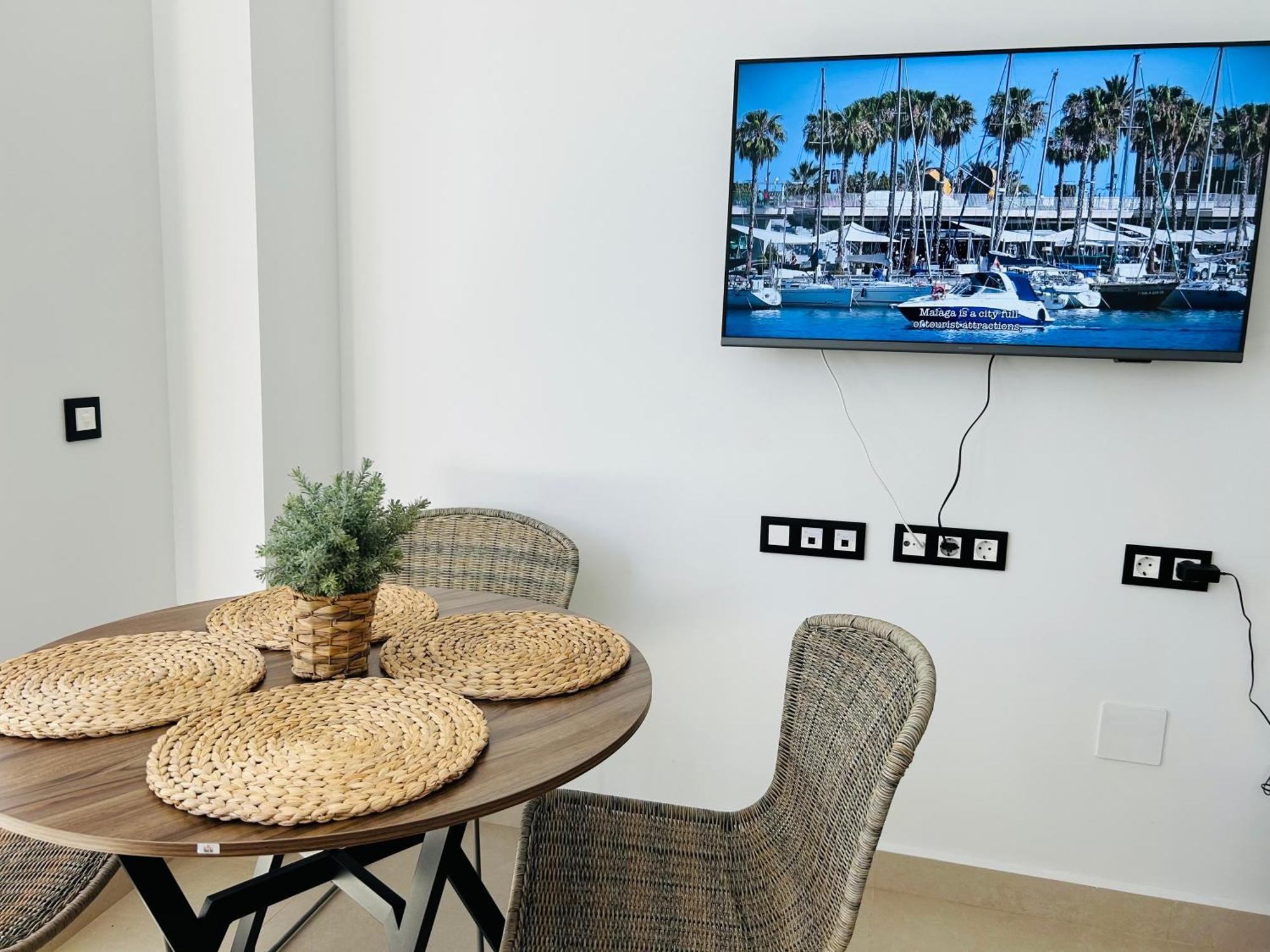 Victoria Beach Premium Малага Екстер'єр фото